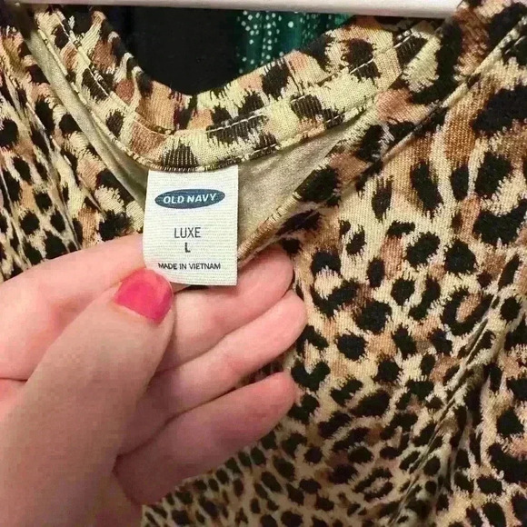 Old Navy Leopard Swing Dress - Picture 2 of 3